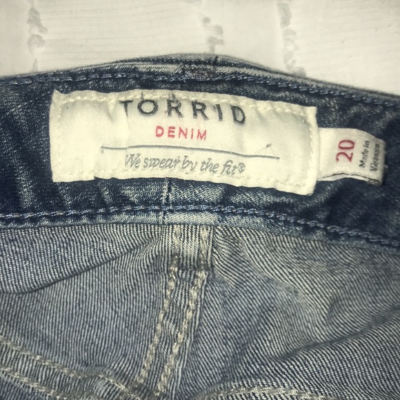Torrid Denim Jeans - Picture 5 of 7